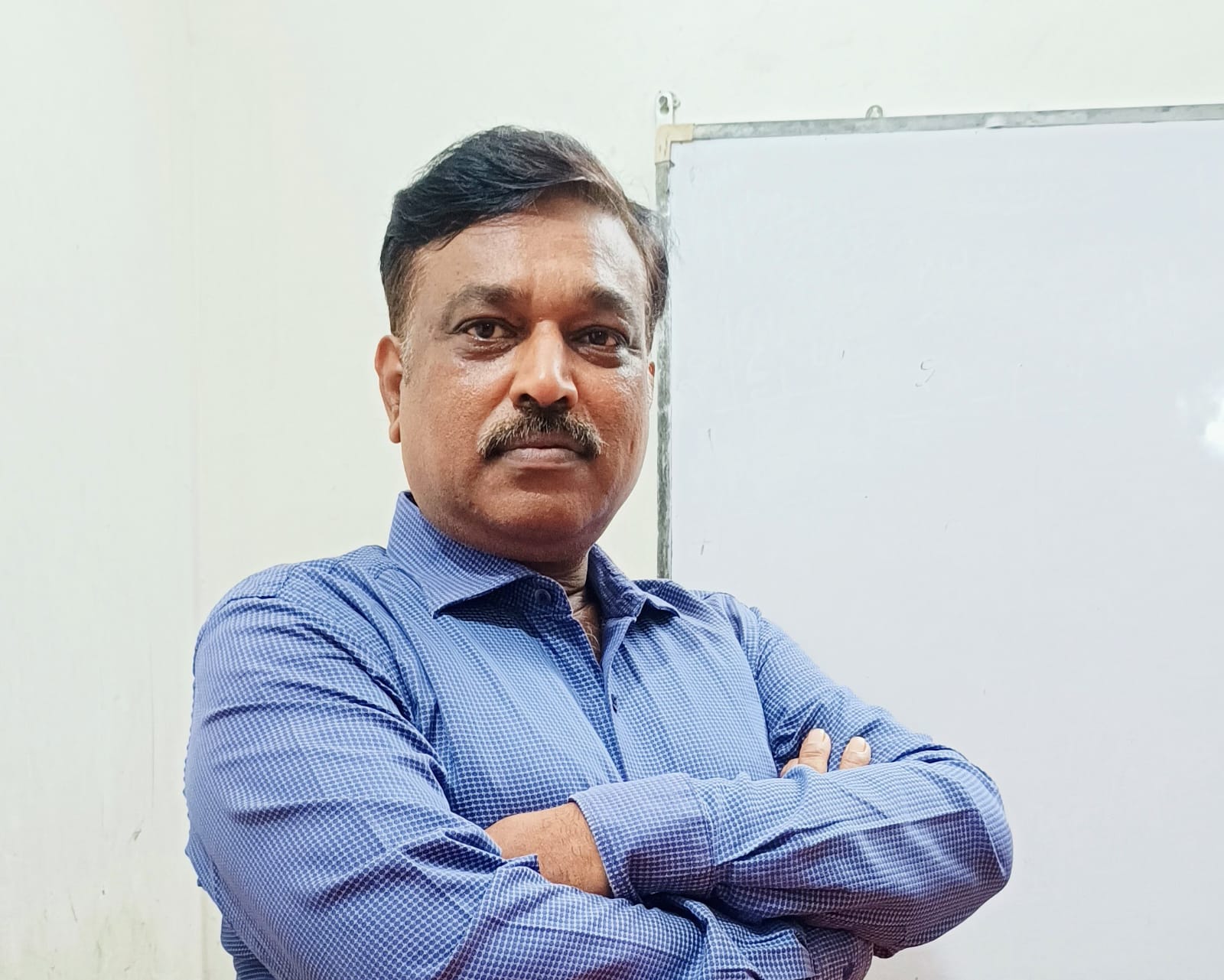 Manoj Kr. Roy